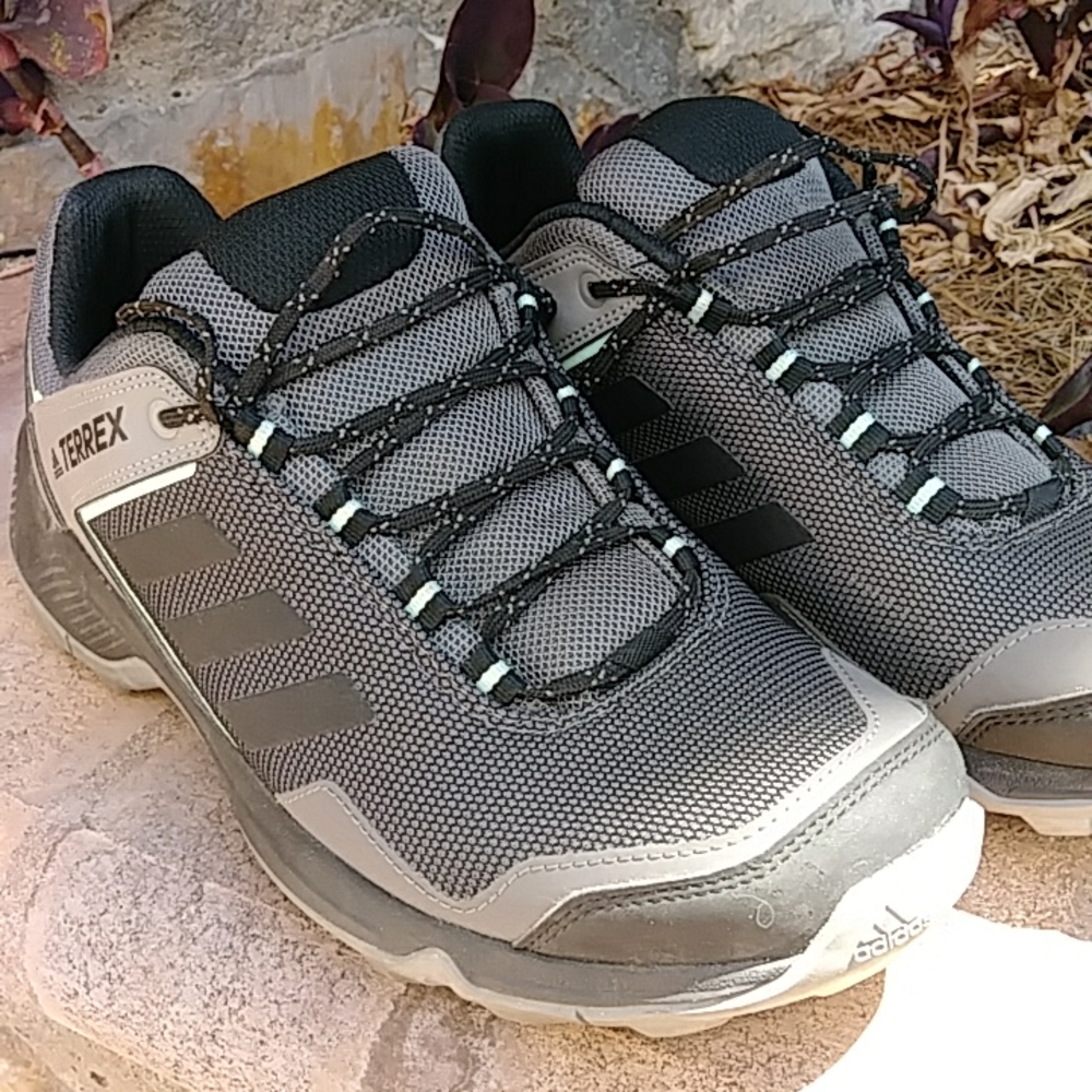 Adidas Terrex Traxion sz 9.5 cross country running shoes hiking
